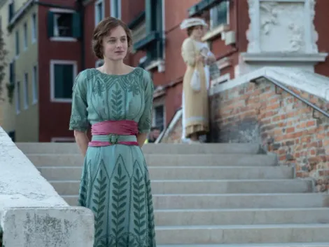 Netflix: The must-watch critically acclaimed period drama with Emma Corrin