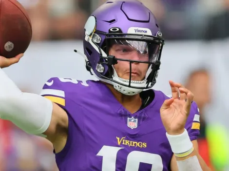 Jaren Hall Profile: Age, wife, children, weight, height and contract