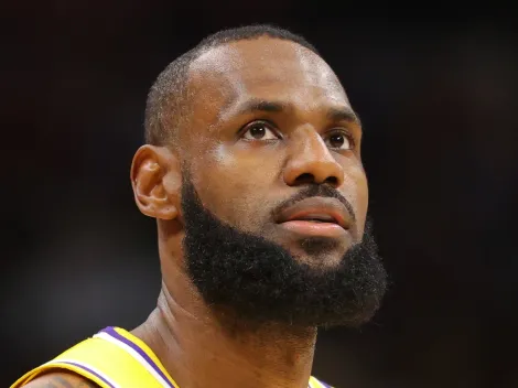 LeBron James 'betrays' Dwyane Wade and Miami Heat with controversial comments