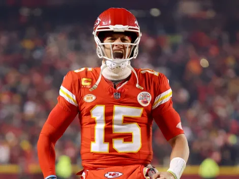 NFL News: Patrick Mahomes gets close to 2 great QBs as Chiefs defeat Dolphins