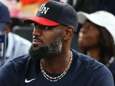 Former LeBron James teammate surprisingly snubs Lakers star when naming best NBA player