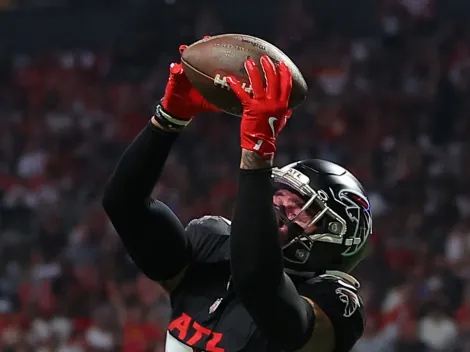 Justin Simmons snags record interception from Patrick Mahomes during Week 3 Chiefs vs. Falcons game