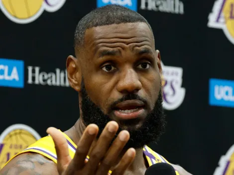 NBA News: LeBron James delivers honest answer on possibility of playing with Stephen Curry again