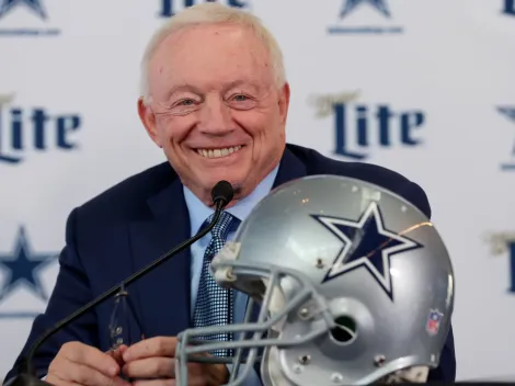 How much did Jerry Jones buy the Dallas Cowboys for? From bargain to big business