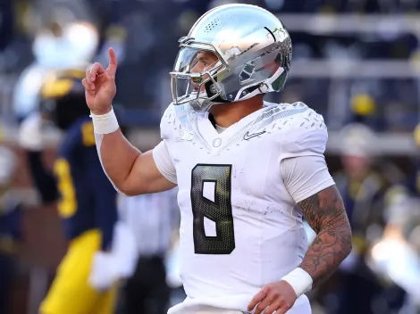 NCAAF News: Ducks QB Dillon Gabriel gets brutally honest after win against Michigan