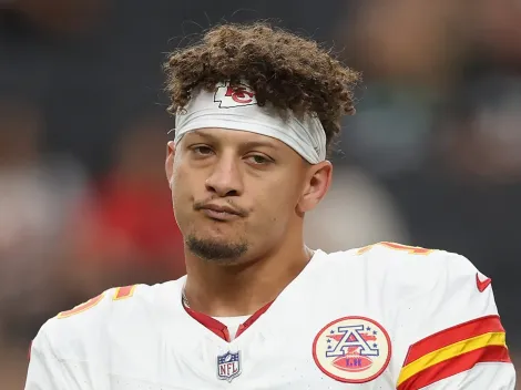 NFL News: Patrick Mahomes sends big warning after Chiefs clinch playoff spot to defend Super Bowl title