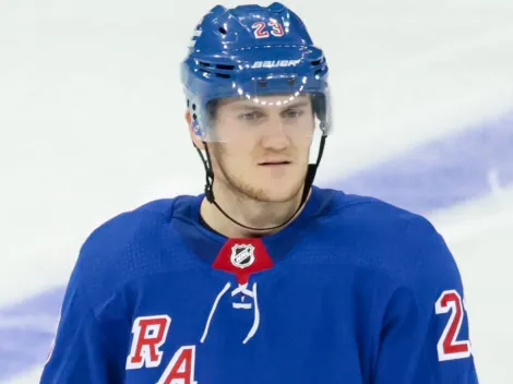 NHL News: Rangers star Adam Fox sends frustrating, strong message after loss vs Panthers