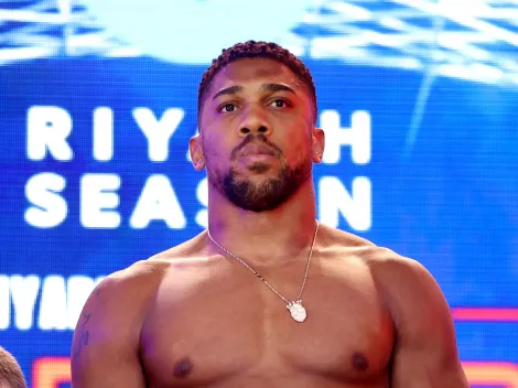 Anthony Joshua sends a strong message to Tyson Fury, teasing future clash