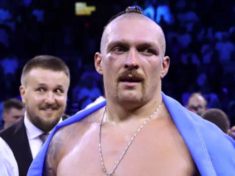 Oleksandr Usyk receives a direct message from Evander Holyfield about his boxing future
