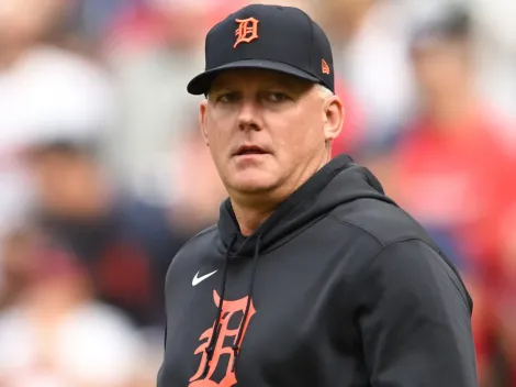 MLB News: AJ Hinch reacts to Tigers’ rumored interest in Alex Bregman