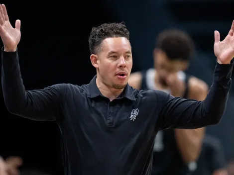 Spurs interim HC Mitch Johnson addresses game incident vs. Thunder