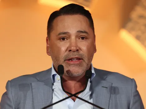 Oscar De La Hoya issues direct 7-word warning to Canelo Alvarez ahead of Terence Crawford fight