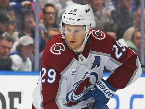 Jared Bednar’s honest reaction to Nathan MacKinnon’s performance after tough Avalanche loss to Flames