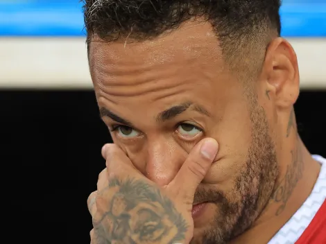 Neymar bursts into tears as Santos star is subbed off with apparent injury in second game back