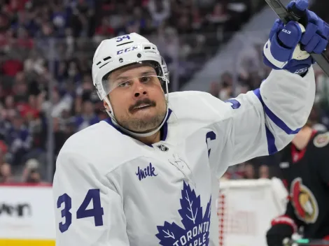 Auston Matthews’ teammate earns praise from Maple Leafs HC after OT Game 3 win over Senators