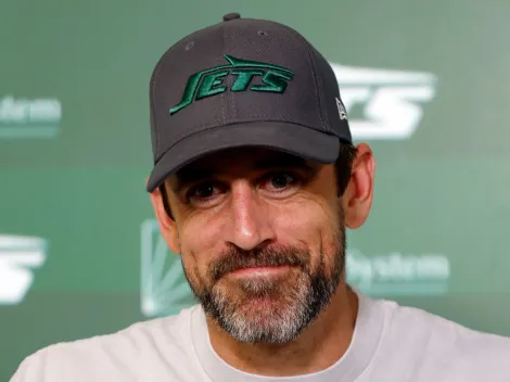 Aaron Rodgers gives Mike Tomlin reason to believe he'll play in Pittsburgh