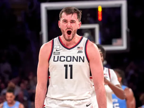 Dan Hurley and UConn lose beloved veteran after getting Alex Karaban back