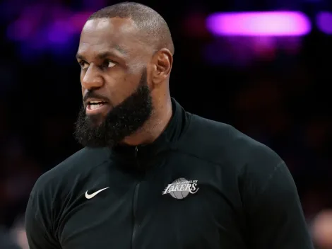 LeBron James delivers disappointing injury update after Lakers’ playoff setback