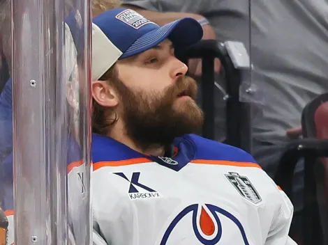 Oilers coach explains ‘Unfortunate’ call to pull Stuart Skinner in Game 4 of Stanley Cup Final vs. Panthers