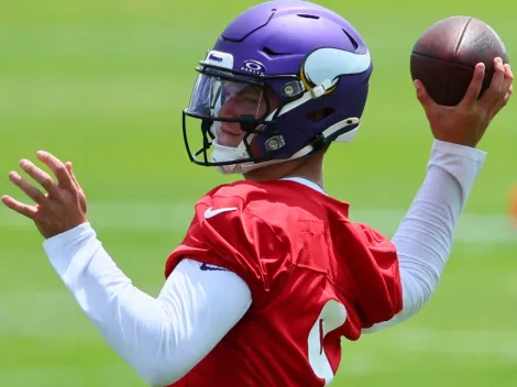 Vikings QB J.J. McCarthy gets stern warning from former Michigan teammate Colston Loveland
