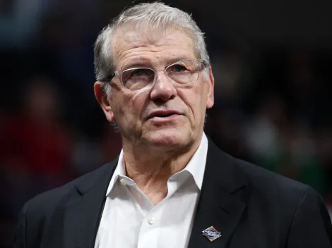 NCAAB News: Analyst has an epic comparison to Dawn Staley-Geno Auriemma rivalry
