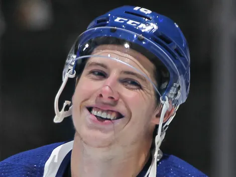 After getting Marner from Matthews' Maple Leafs, Golden Knights snatch Stanley Cup champ from Panthers