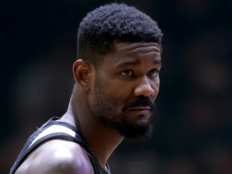 Former NBA champion issues strong warning to Lakers’ new signee Deandre Ayton