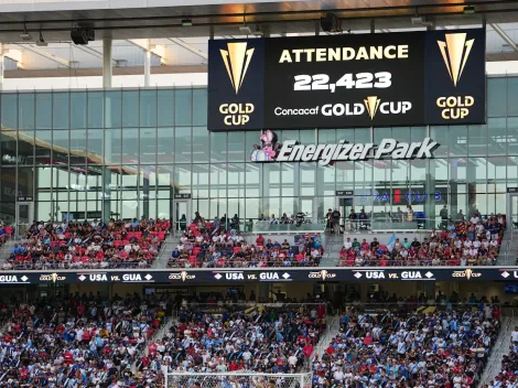 How many fans are attending the 2025 Concacaf Gold Cup final USA vs Mexico at NRG Stadium?
