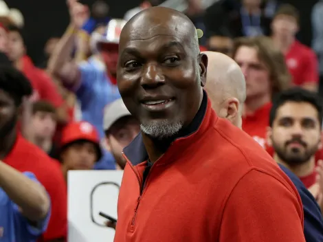 NBA legend Hakeem Olajuwon compared Clippers’ veteran to Michael Jordan and Wilt Chamberlain