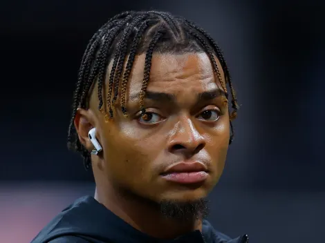 After leaving Steelers, Justin Fields sends clear message to Mike Tomlin