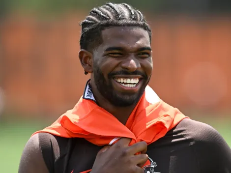 Kevin Stefanski lets Shedeur Sanders know his expectations for first start as Browns QB