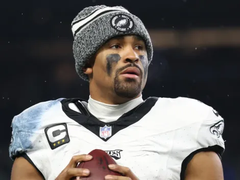 Eagles News: Jalen Hurts is on the edge about Landon Dickerson’s status ahead of the 2025 NFL season