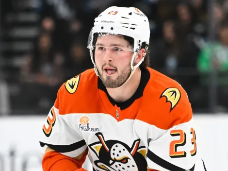 Ducks RFA McTavish's future reportedly settled amid interest from Maple Leafs, NY Rangers, and Canadiens