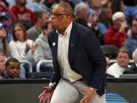 Hubert Davis opens up on the pressure he faces at UNC