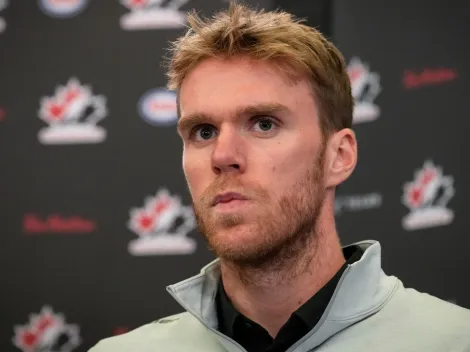 Oilers GM Bowman downplays panic over McDavid's contract status
