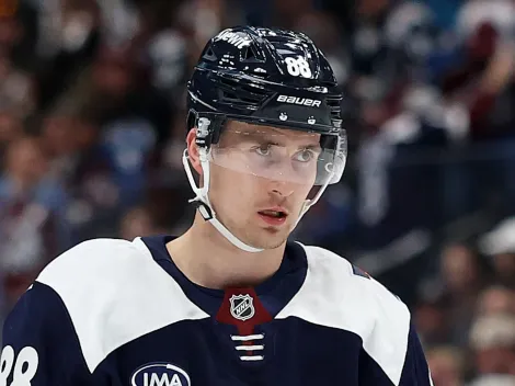 Necas issues cryptic message on future with MacKinnon, Avalanche