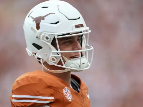 Glen Powell issues bold statement on Texas QB Arch Manning after early struggles