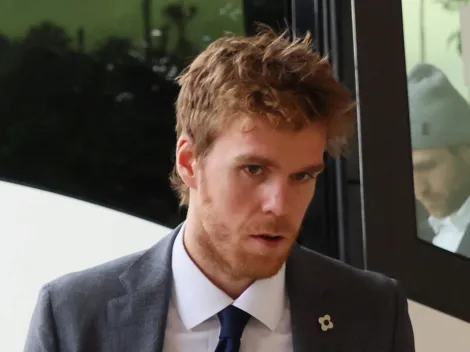 McDavid’s Oilers reportedly destined to land Bedard’s Blackhawks castoff