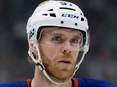 McDavid makes something clear to Oilers teammates after long delay in extension