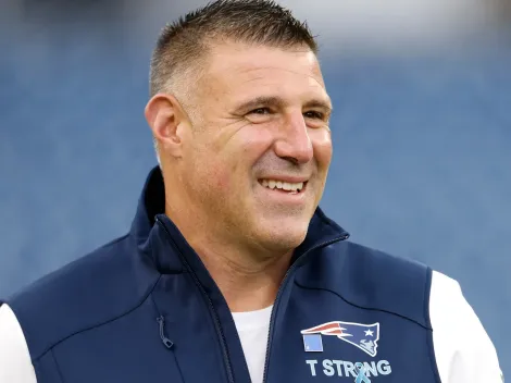 Mike Vrabel turns heads with major admission on potential Patriots roster moves ahead of the trade deadline
