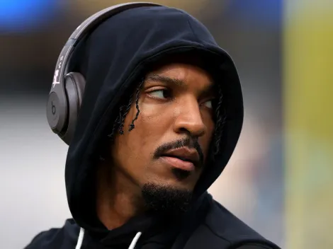 Is Jayden Daniels playing tonight for Commanders vs Chiefs on MNF in Week 8 of 2025 NFL season?