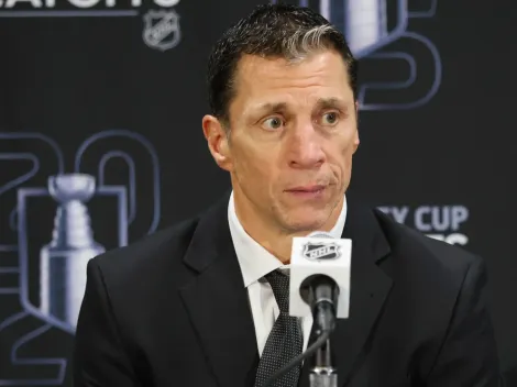 Hurricanes' Brind’Amour shares update on Jarvis after leaving game vs NY Islanders