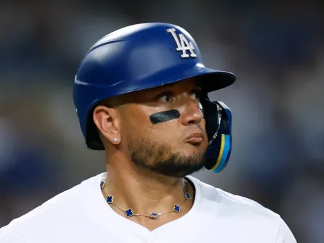 What’s that necklace Miguel Rojas keeps wearing during the Dodgers’ 2025 World Series run?