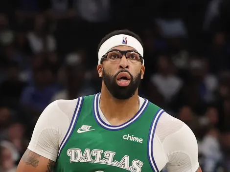 Is Anthony Davis playing today, November 1, for Mavericks vs Pistons in Mexico?