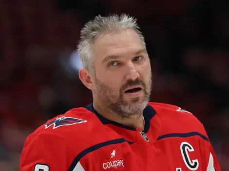 Ovechkin reaches 900 career goals, setting unprecedented NHL record with Capitals