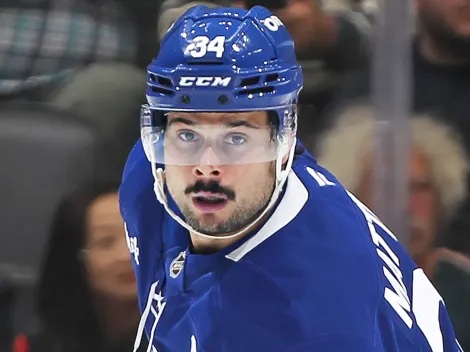 Matthews shares honest thoughts on Tavares' 500th goal tribute before Maple Leafs' win over Mammoth