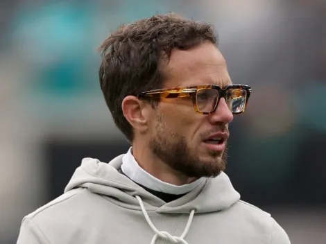 McDaniel warns Tomlin, Rodgers about Dolphins star's status