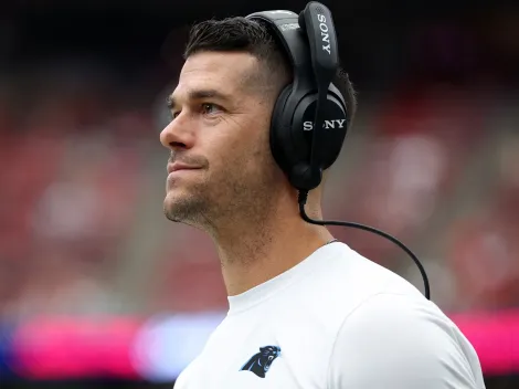 NFL legend showers Panthers with praise