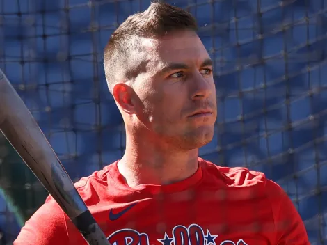 Phillies make quiet catching move amid Realmuto free agency uncertainty