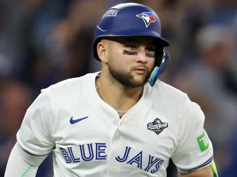 Blue Jays add former Red Sox pitcher while rehabbing injury amid Bichette, Tucker chase